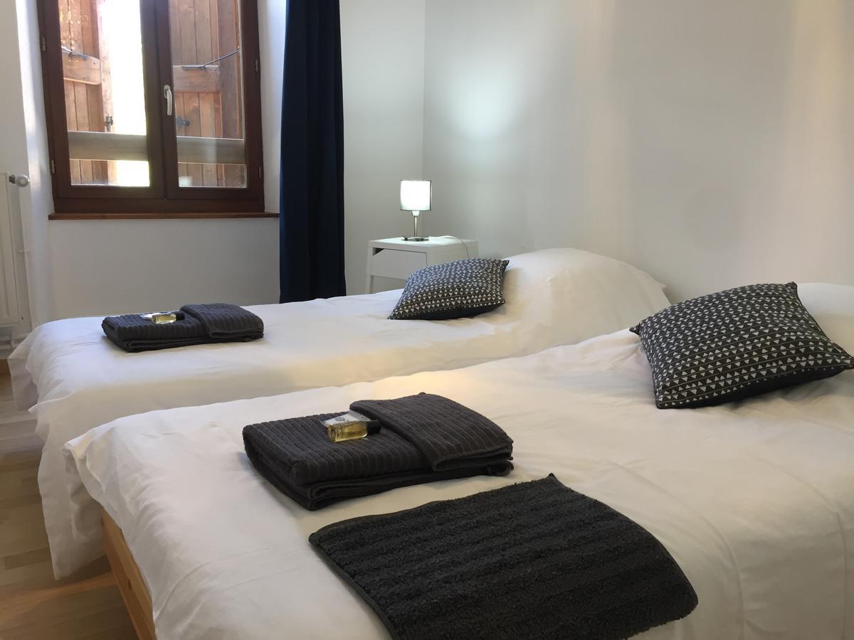 Auberge Du Grand Champ Lalley Bagian luar foto